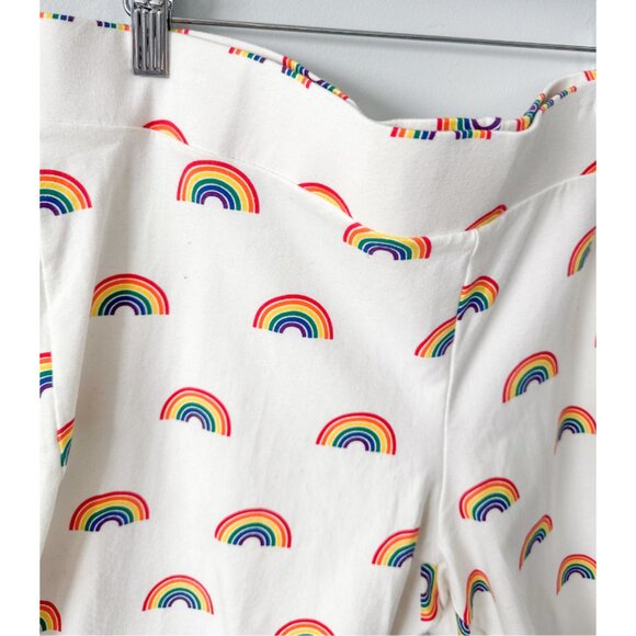 Torrid Rainbow Bike Shorts - Picture 4 of 7